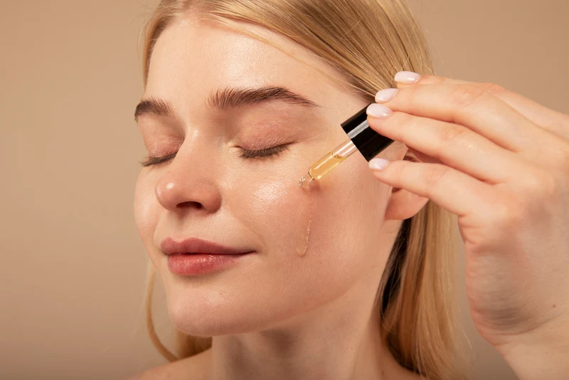 Does Vitamin C Serum Actually Work?