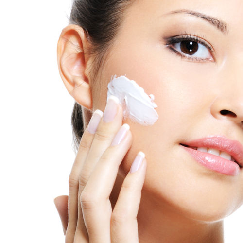 Retinol Purge vs Irritation: How to Tell the Difference
